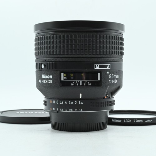 Nikon nikkor 85mm - nikon, if