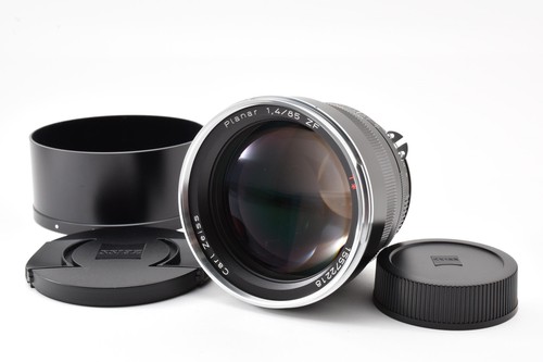 Carl zeiss planar 85mm - t*,
